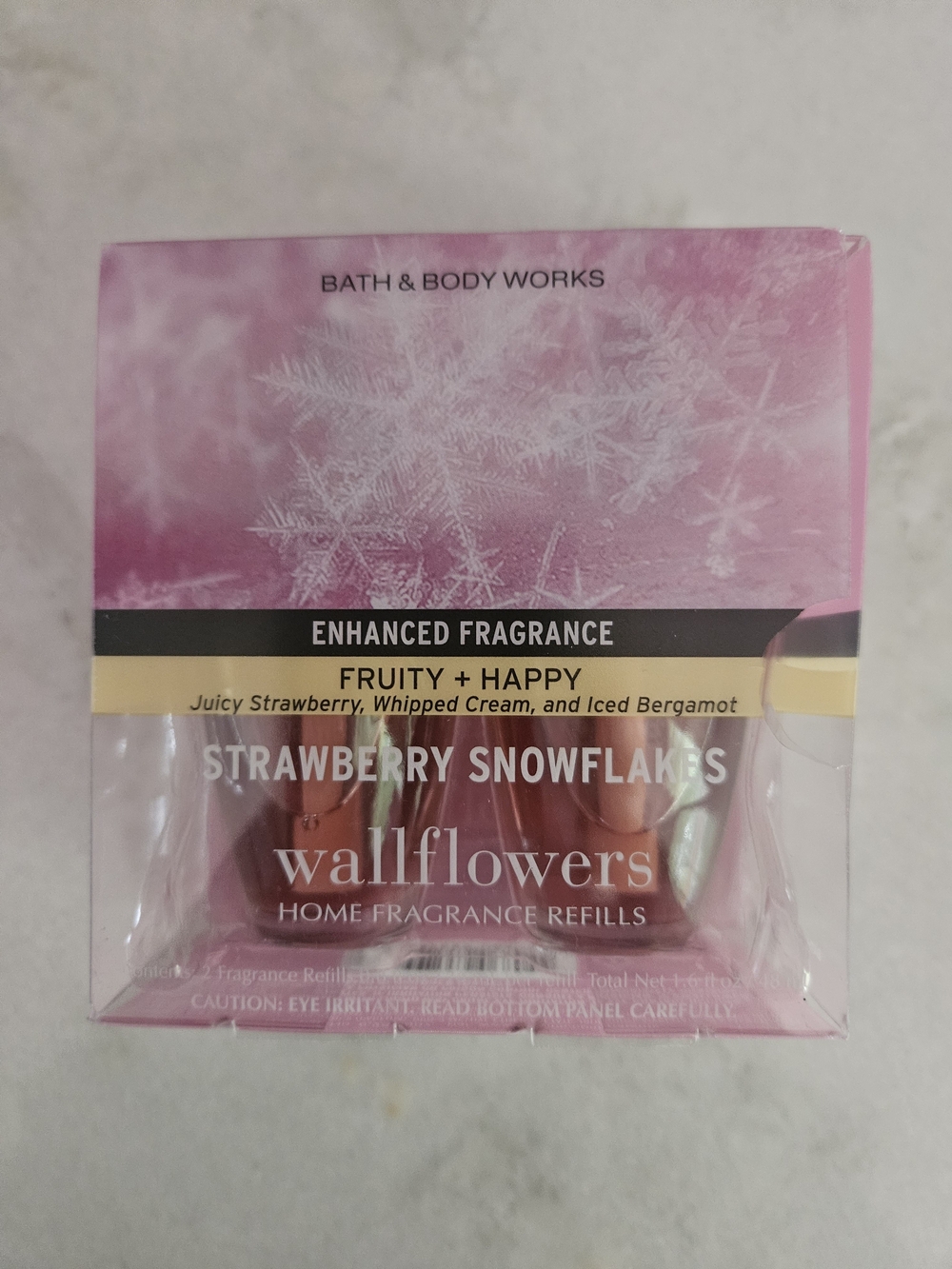 Bath & Body Works Strawberry Snowflakes Wallflowers Refill
